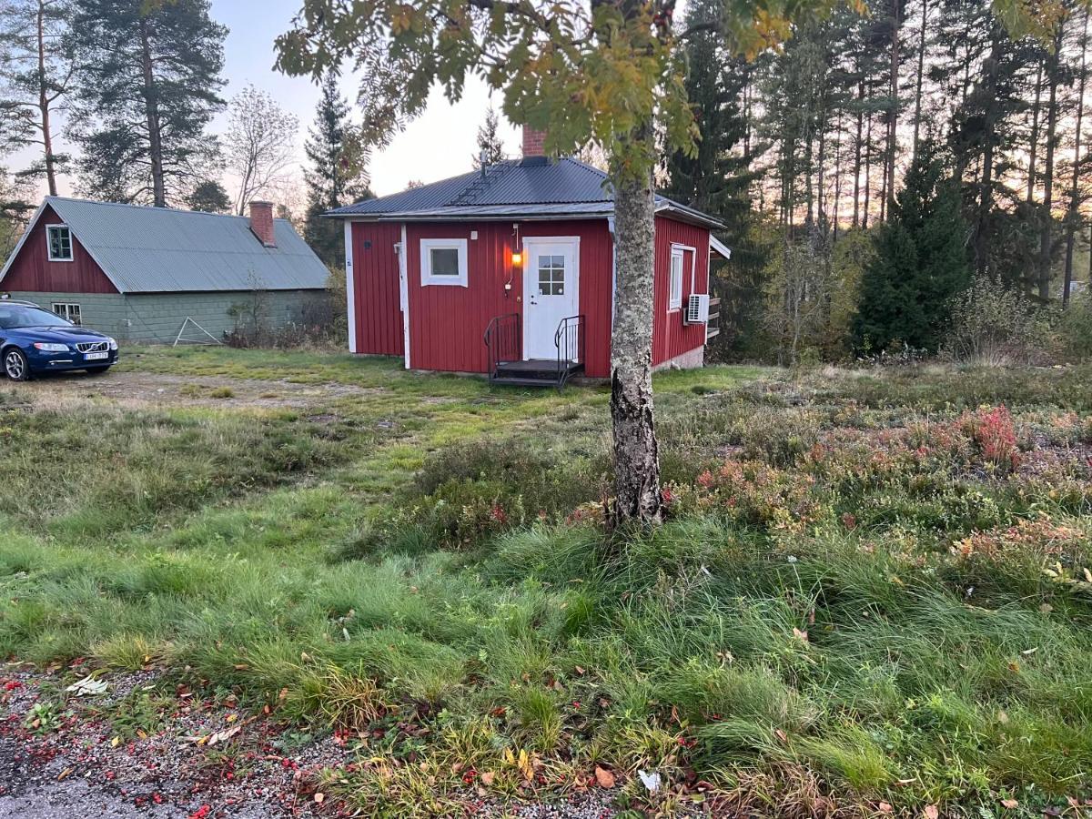 Lillhuset Villa Järbo Exteriör bild
