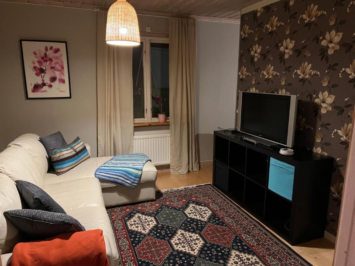 Lillhuset Villa Järbo Exteriör bild
